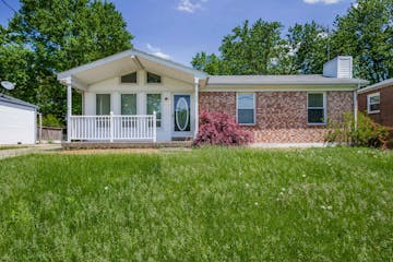 6703 El Rancho Rd Louisville, KY 40291